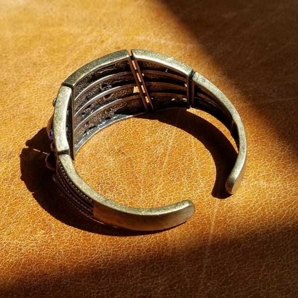 Jewelry - Bracelet Statement w/ Rhinestones | Blue + Brass